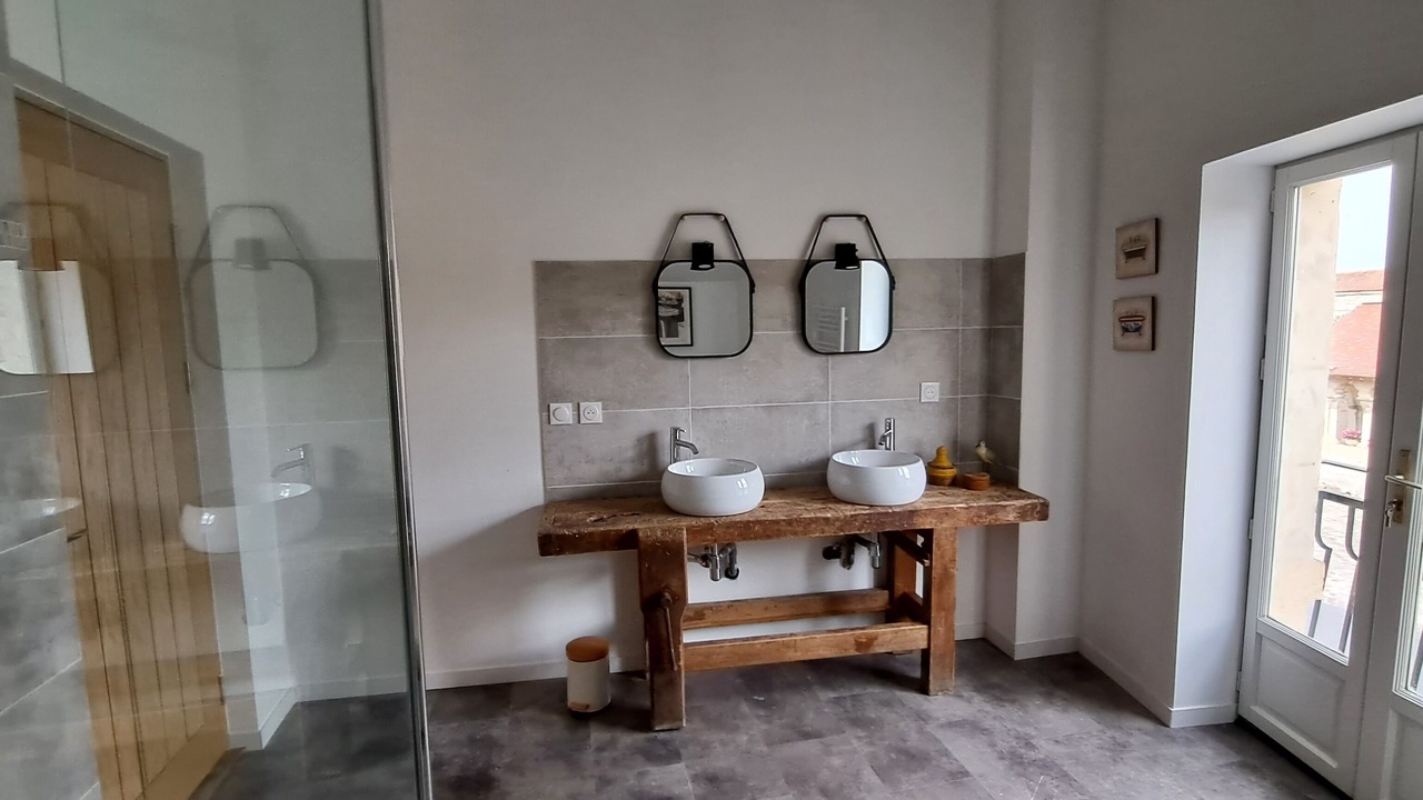 Photo of Bathroom in Cauroy-les-Hermonville