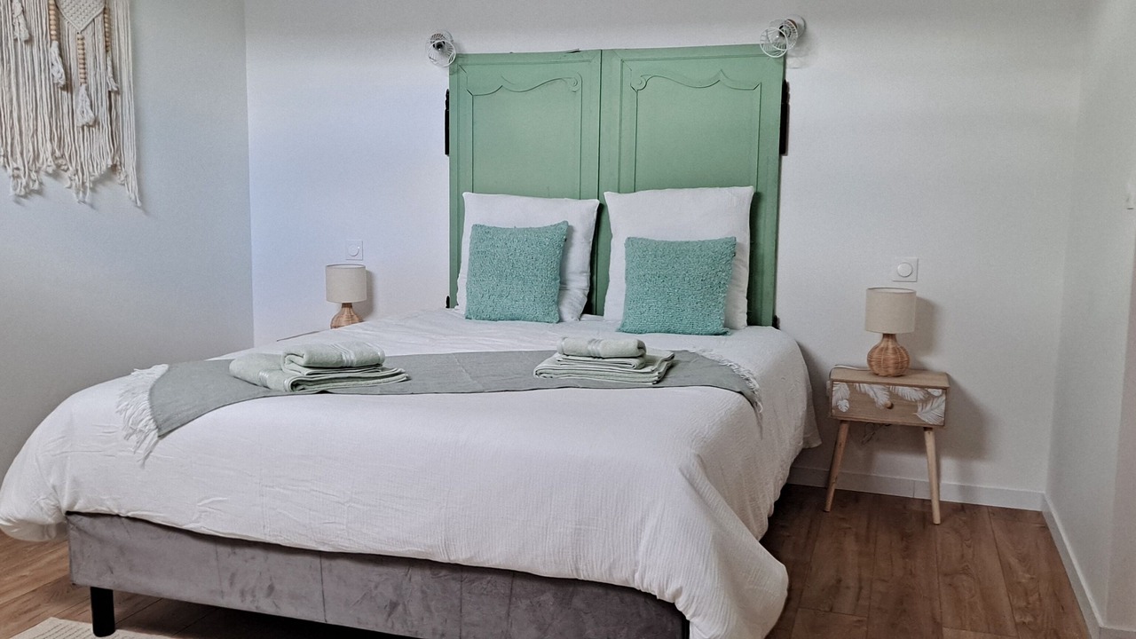 Photo of Bedroom in Cauroy-les-Hermonville