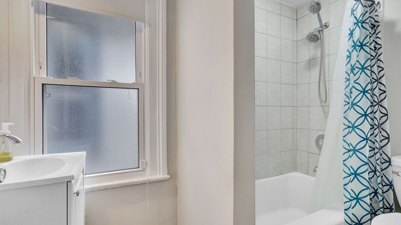 Photo of Bathroom in South Wedge