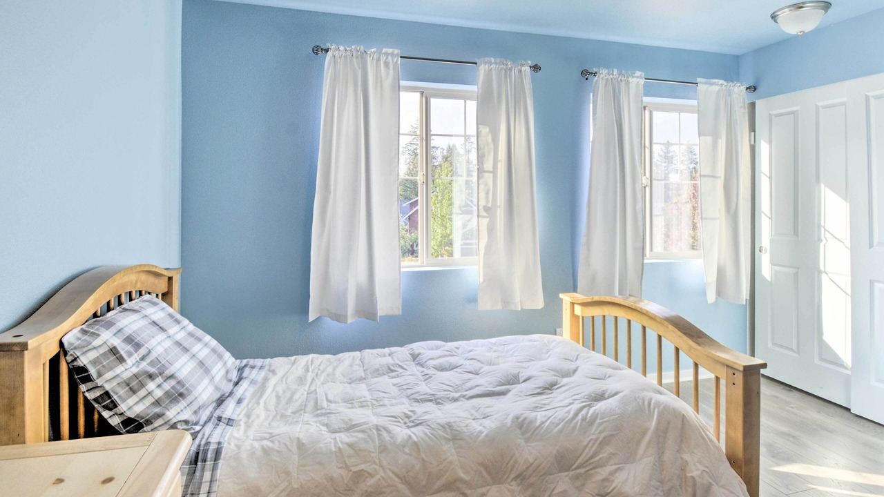 Photo of Bedroom in Poulsbo