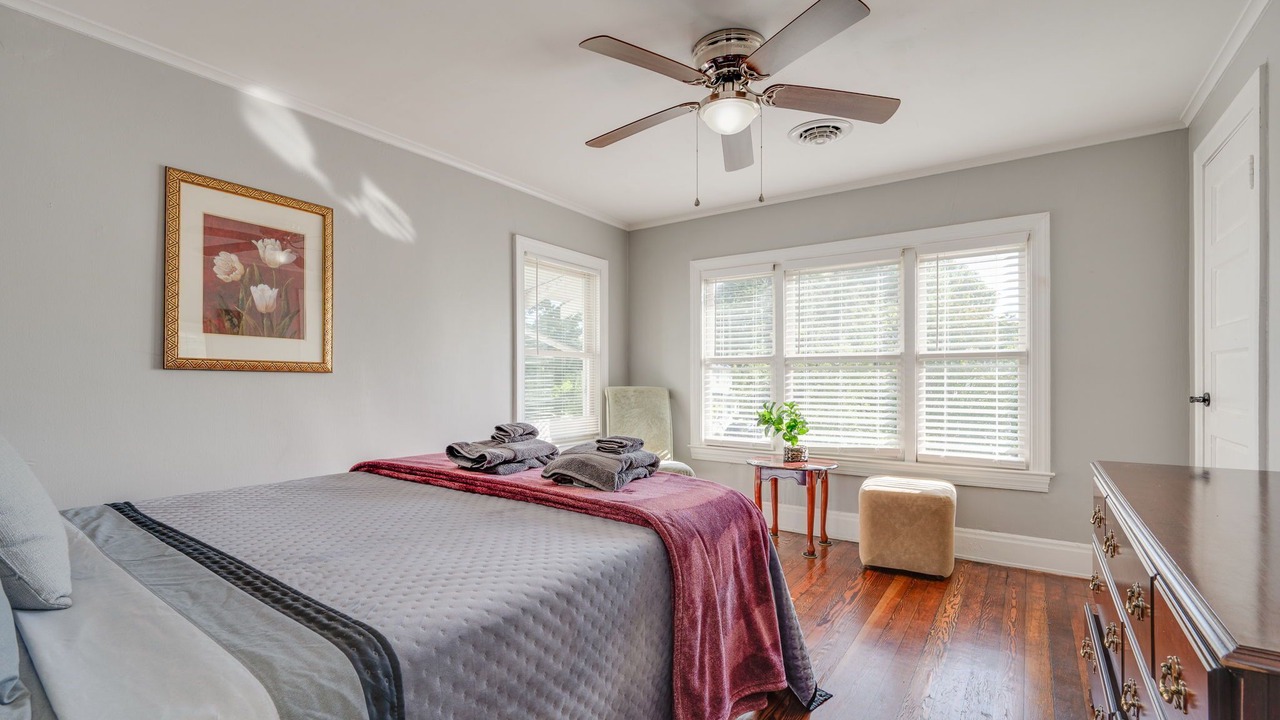 Photo of Bedroom in Hampton