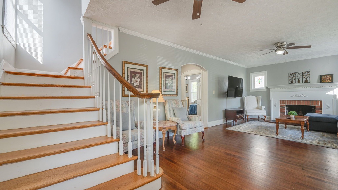 Photo of Livingroom in Hampton