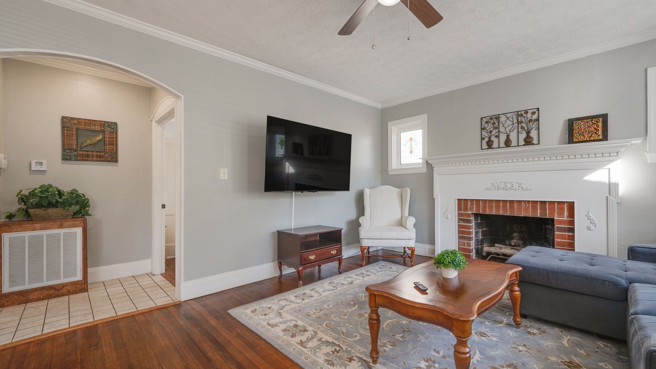 Photo of Livingroom in Hampton
