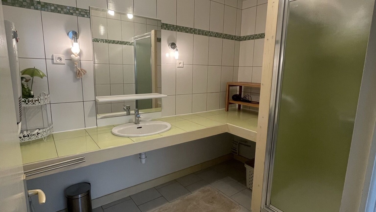 Photo of Bathroom in Saint-Avaugourd-des-Landes