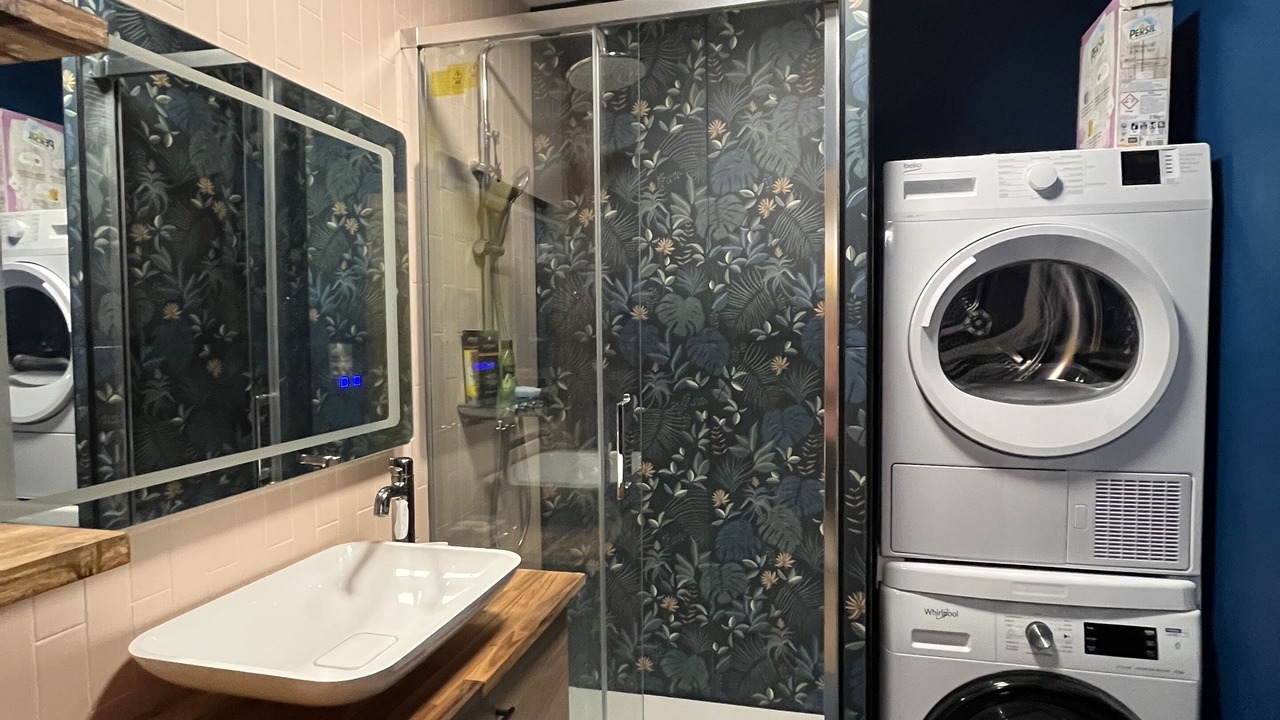 Photo of Bathroom in Etampes