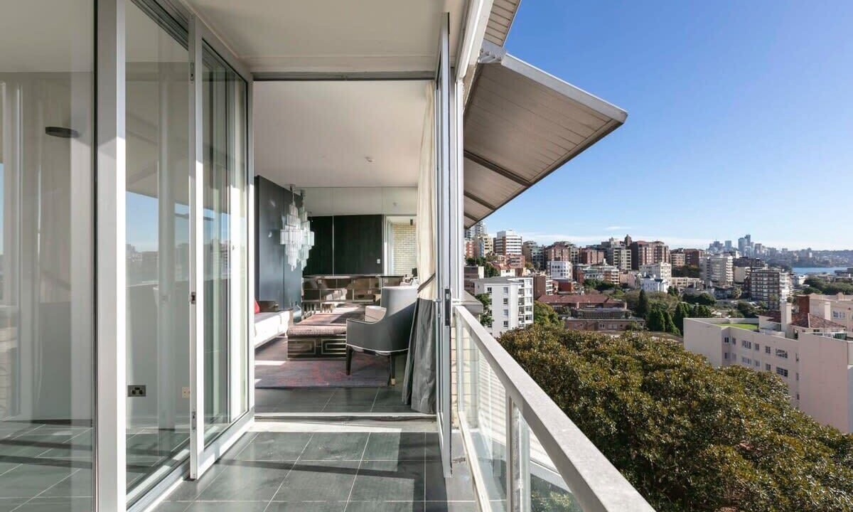 Photo of Others in Elizabeth Bay