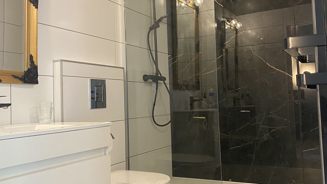 Photo of Bathroom in Mellecey