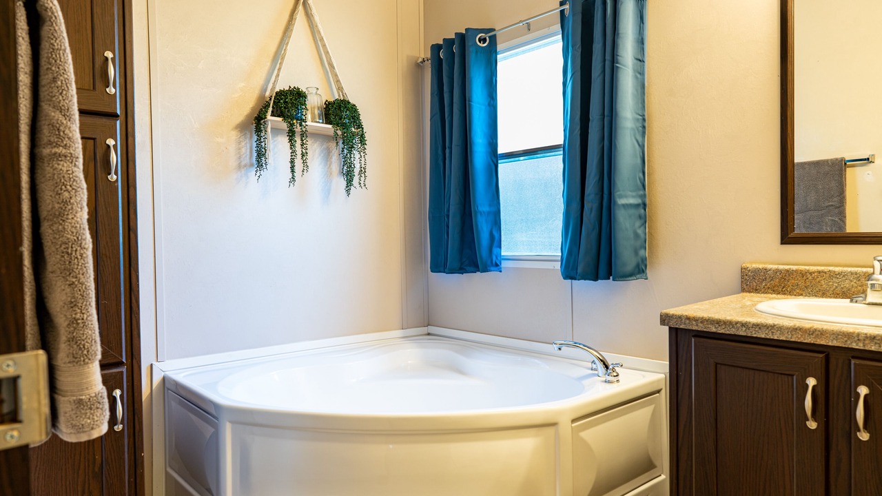 Photo of Bathroom in Elgin