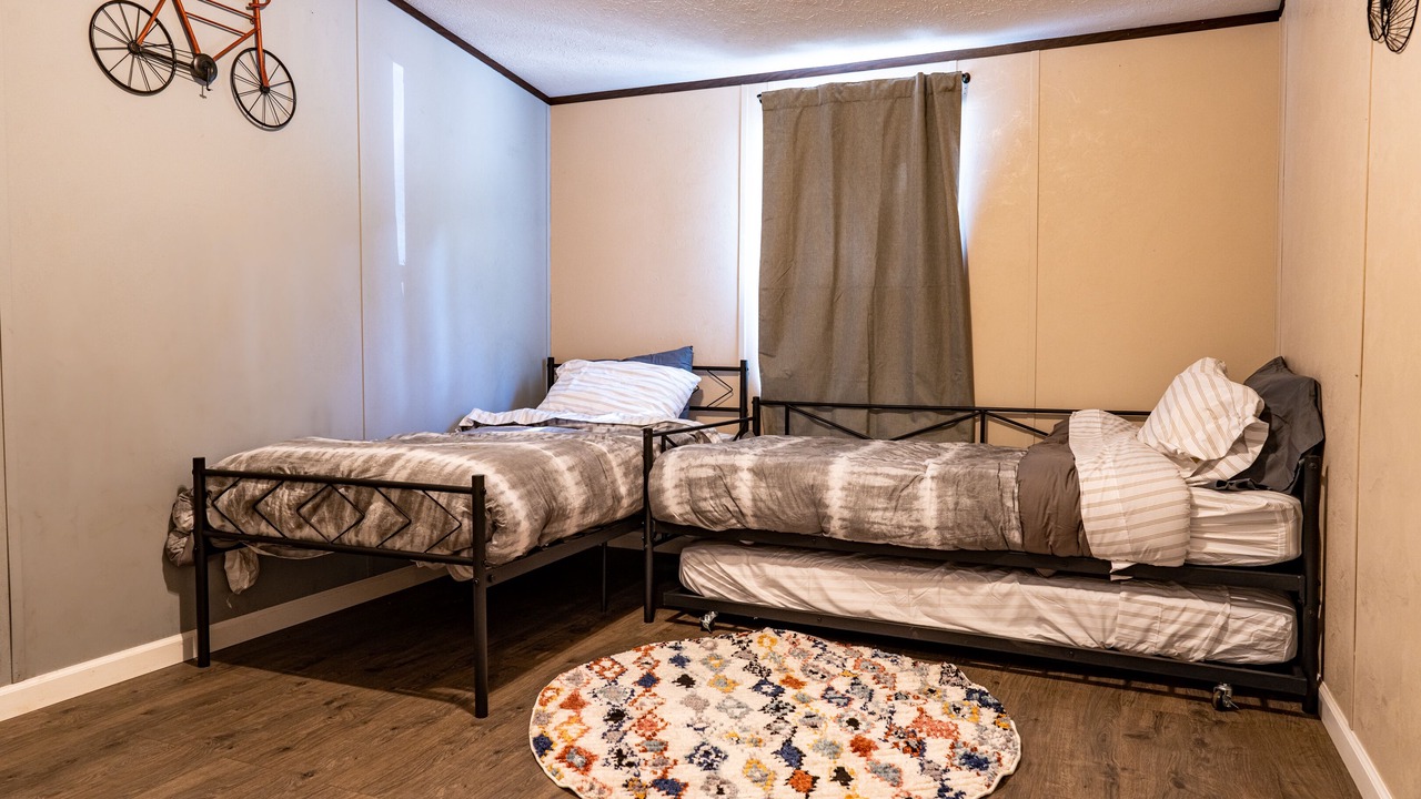Photo of Bedroom in Elgin