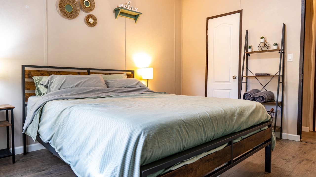 Photo of Bedroom in Elgin