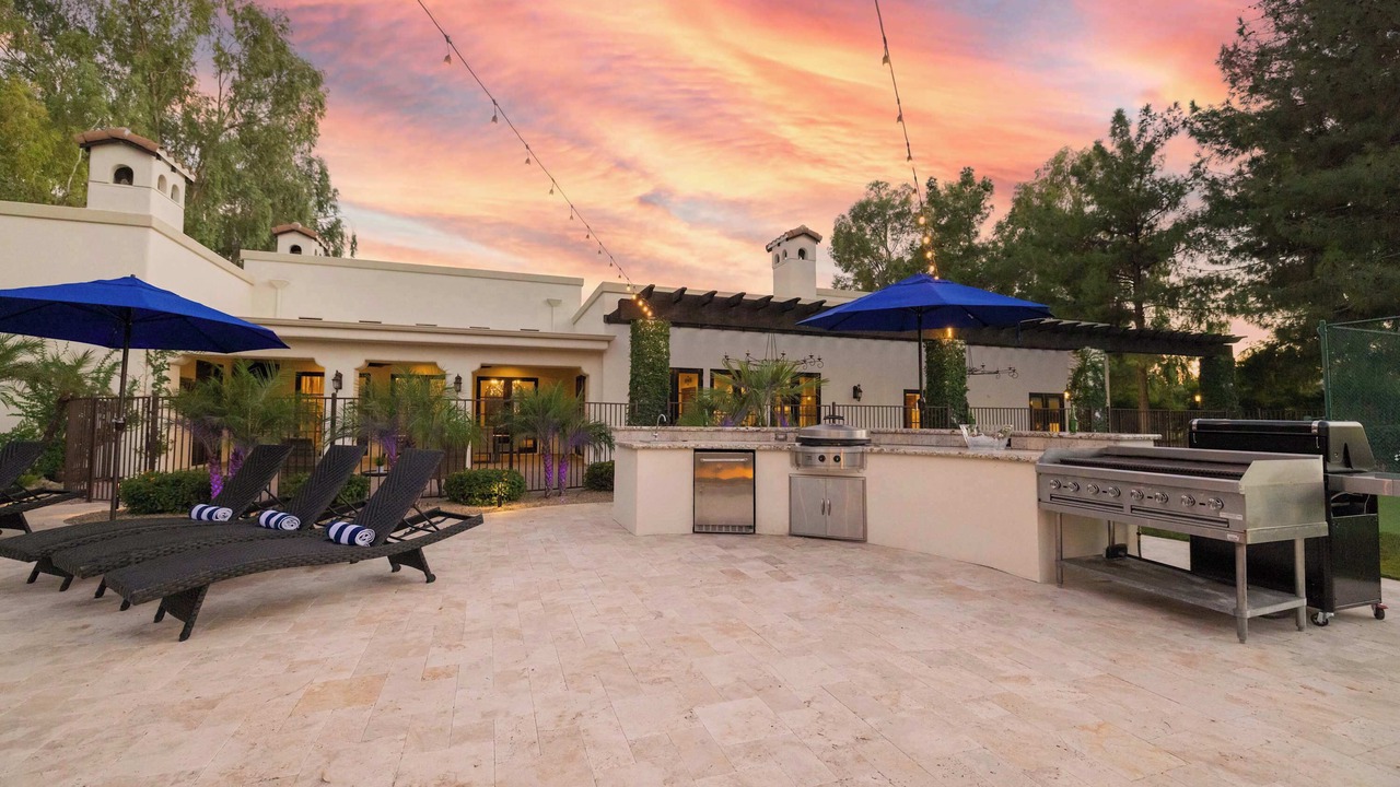 Photo of Others in Paradise Valley Village