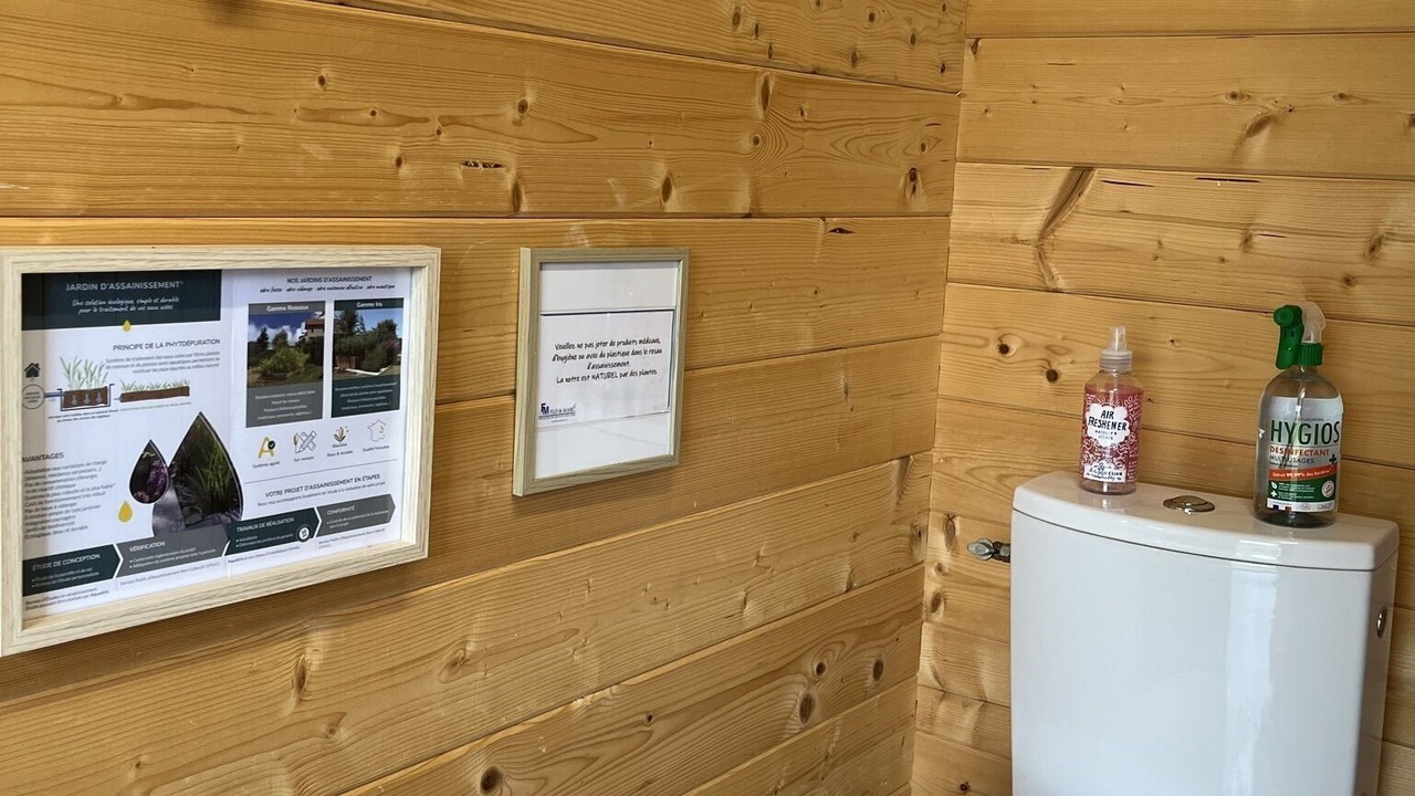 Photo of Bathroom in Chouzy-sur-Cisse