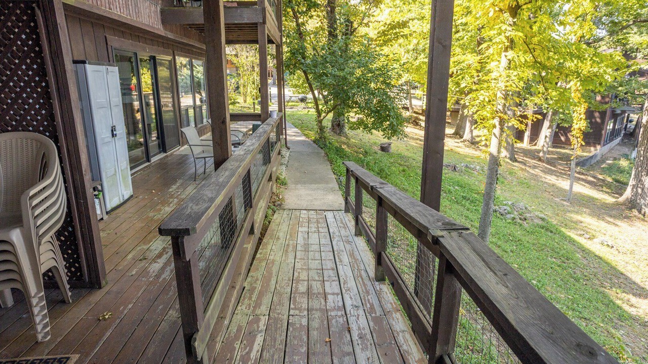 Photo of Patio Balcony in Sunrise Beach