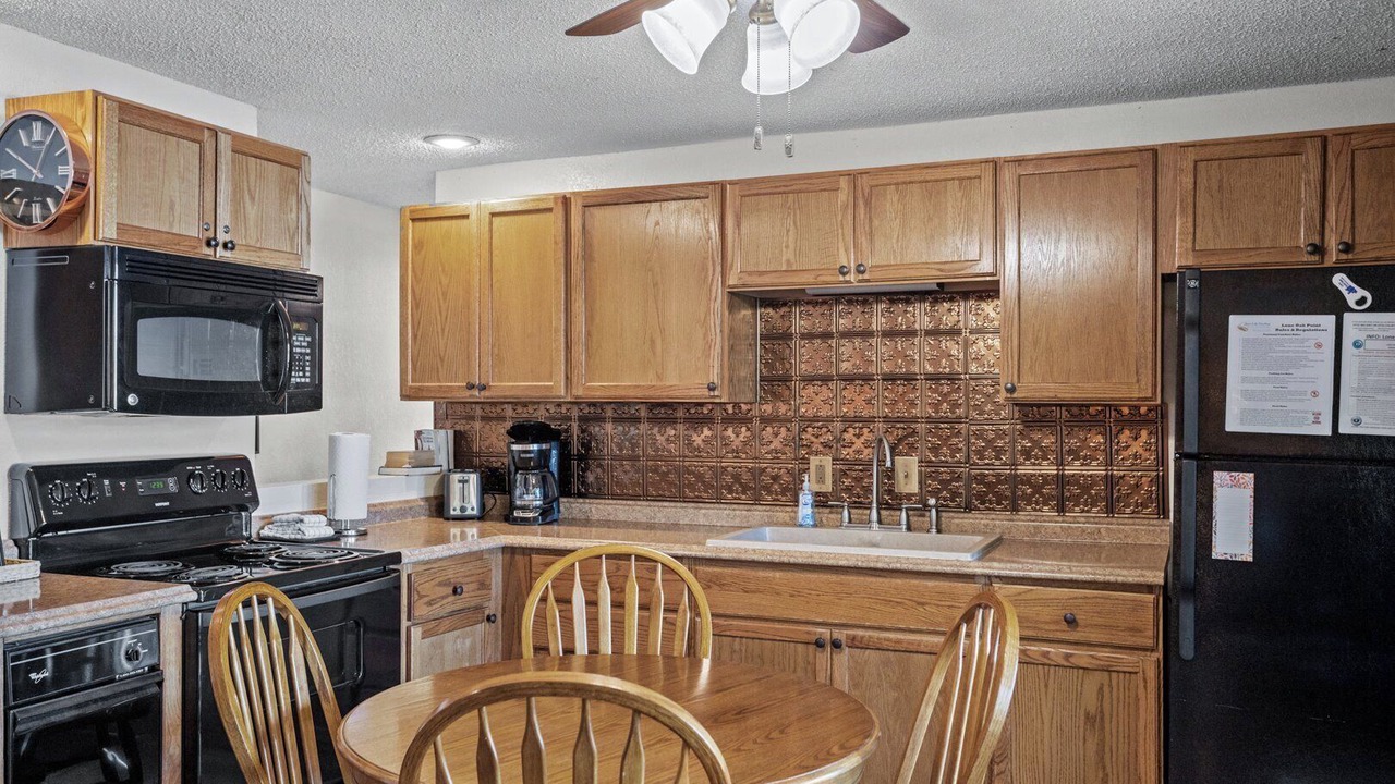 Photo of Kitchen in Sunrise Beach