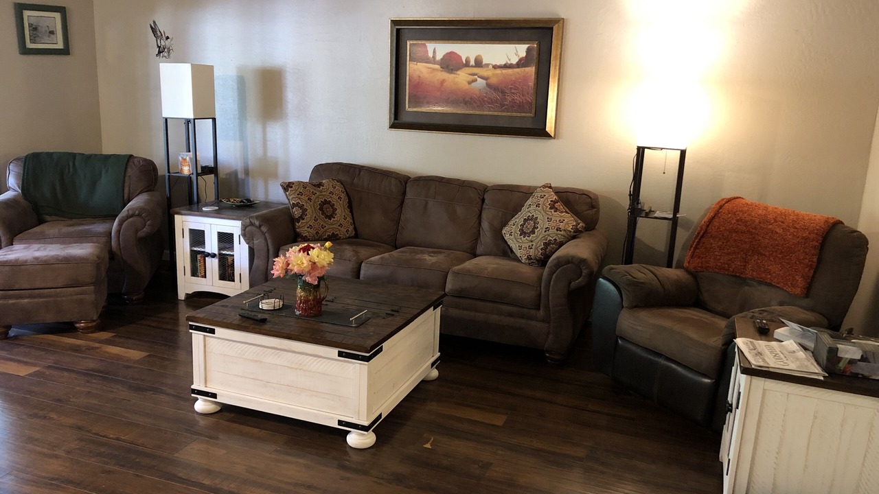 Photo of Livingroom in Gold Hill