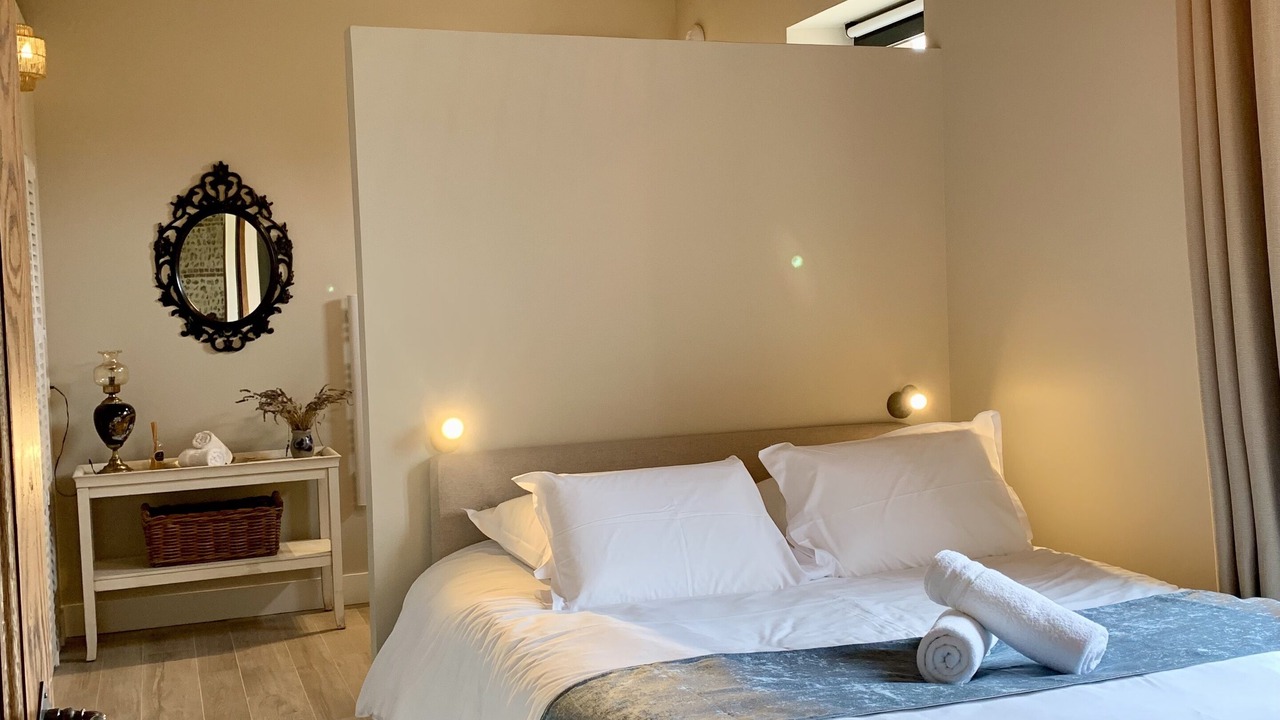 Photo of Bedroom in Bordeaux-Saint-Clair