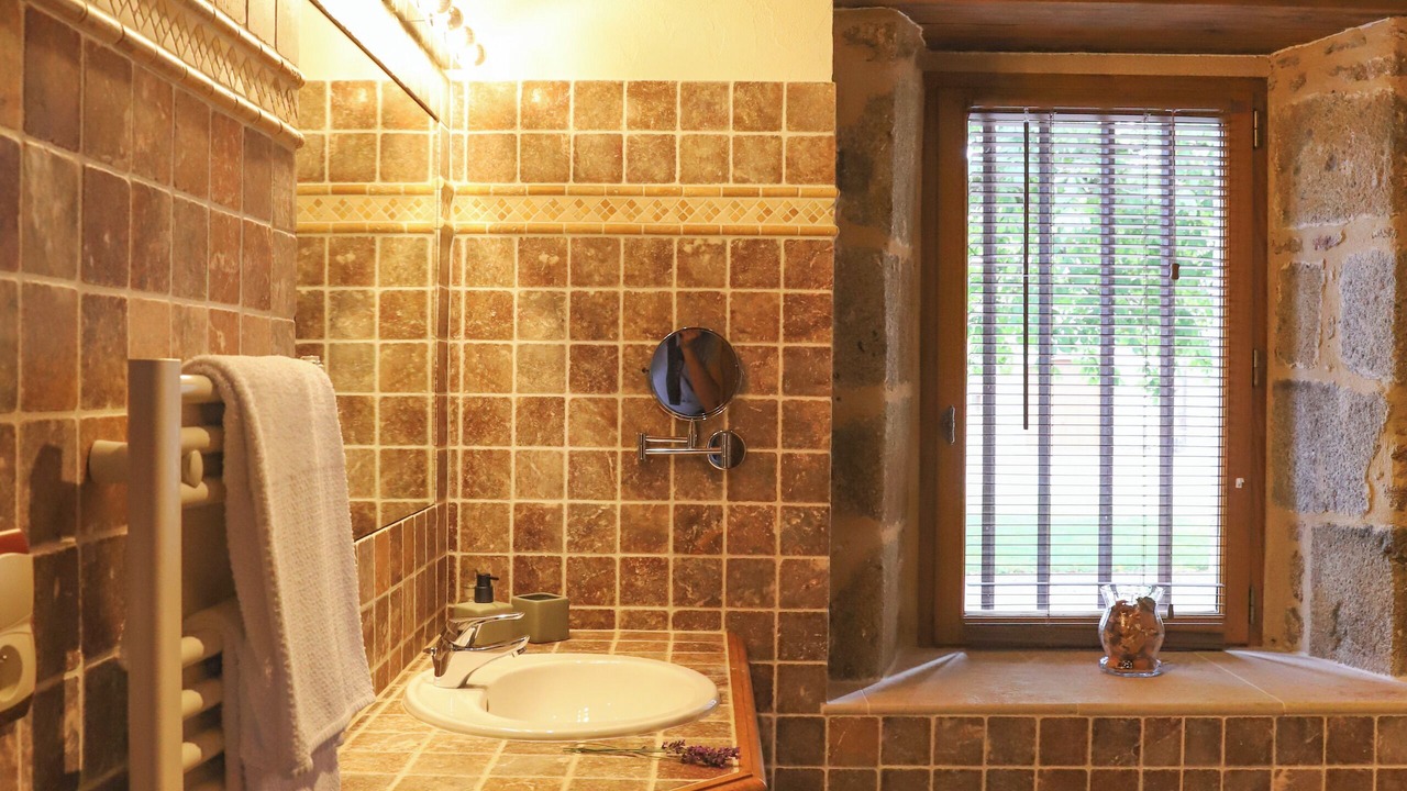 Photo of Bathroom in Athis-Val de Rouvre