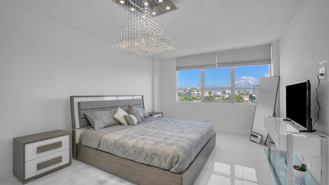 Photo of Bedroom in West Avenue