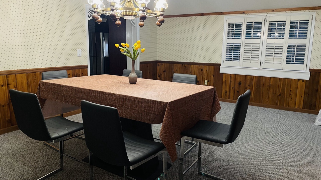 Photo of Others in Senoia