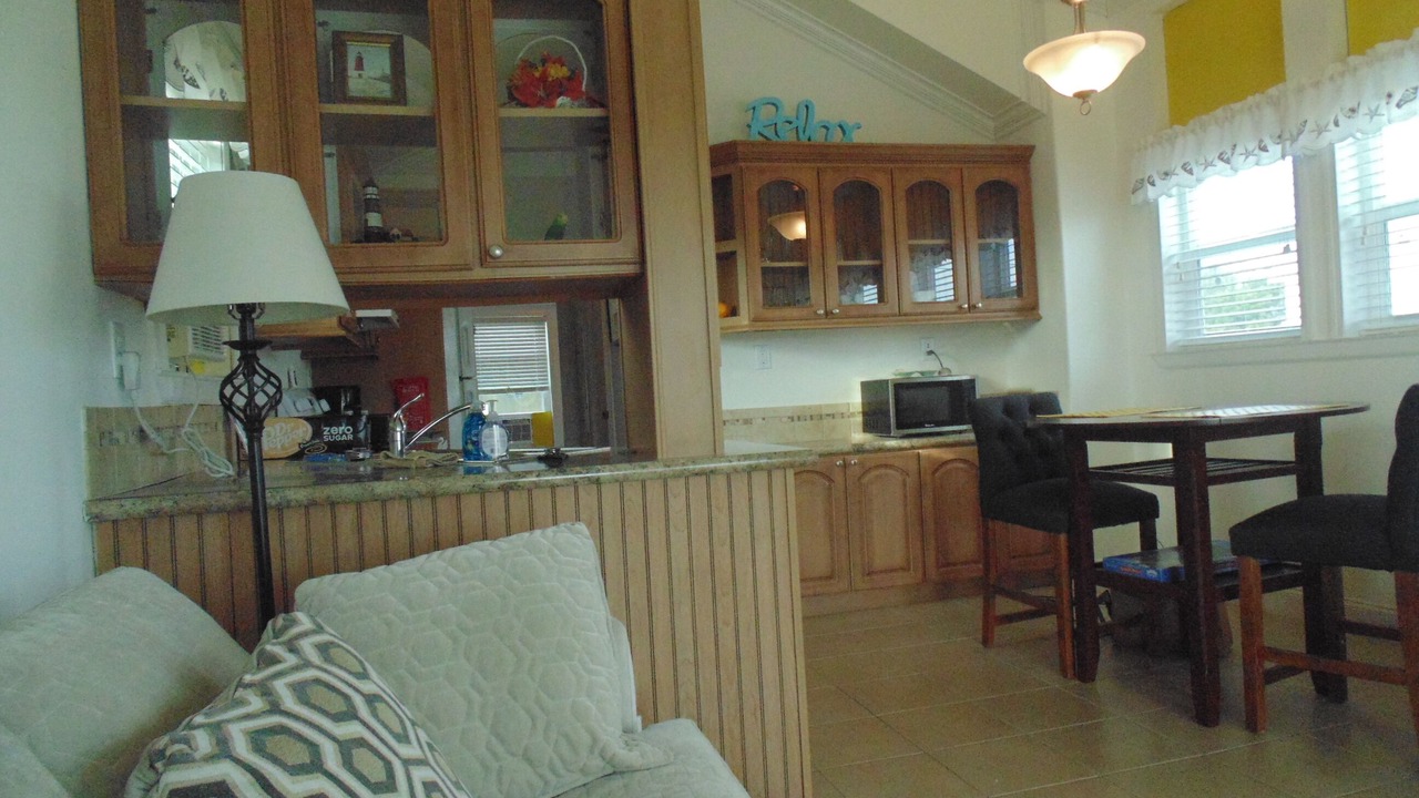 Photo of Livingroom in Coupon Bight Aquatic Preserve