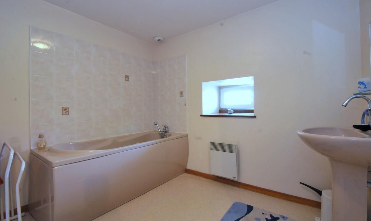 Photo of Bathroom in Pocancy