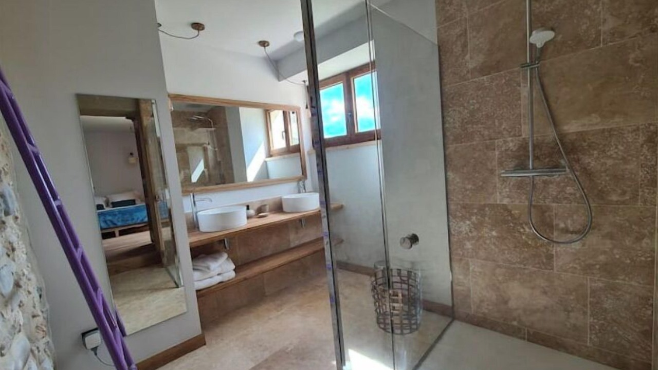 Photo of Bathroom in Vallon-Pont-d'Arc