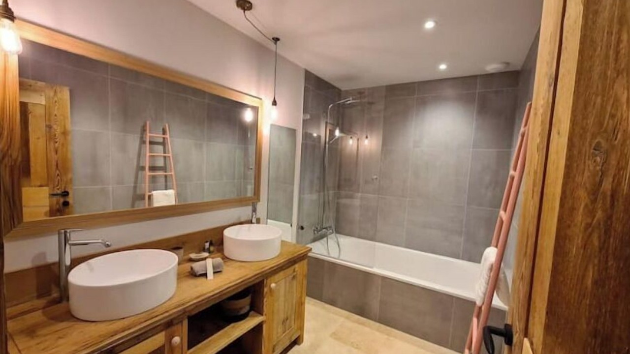 Photo of Bathroom in Vallon-Pont-d'Arc