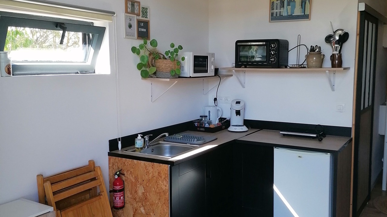 Photo of Kitchen in Ambares-et-Lagrave
