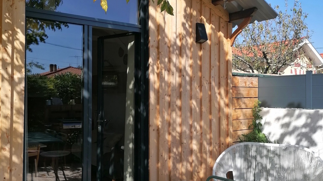 Photo of Outdoor in Ambares-et-Lagrave