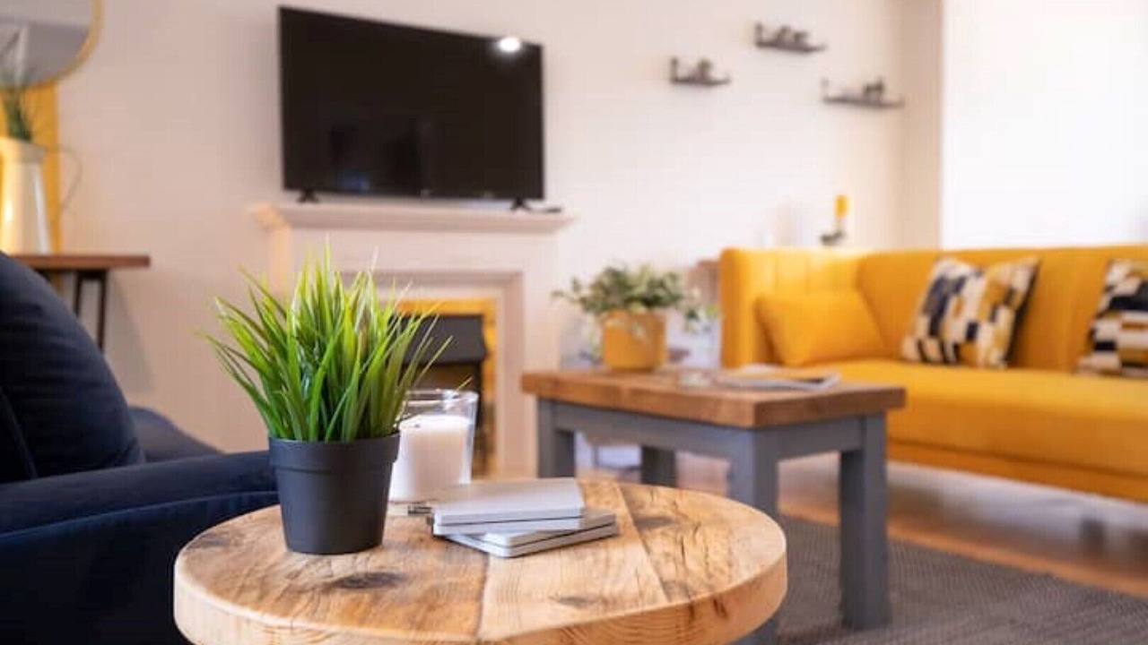 Photo of Livingroom in Ashby-de-la-Zouch