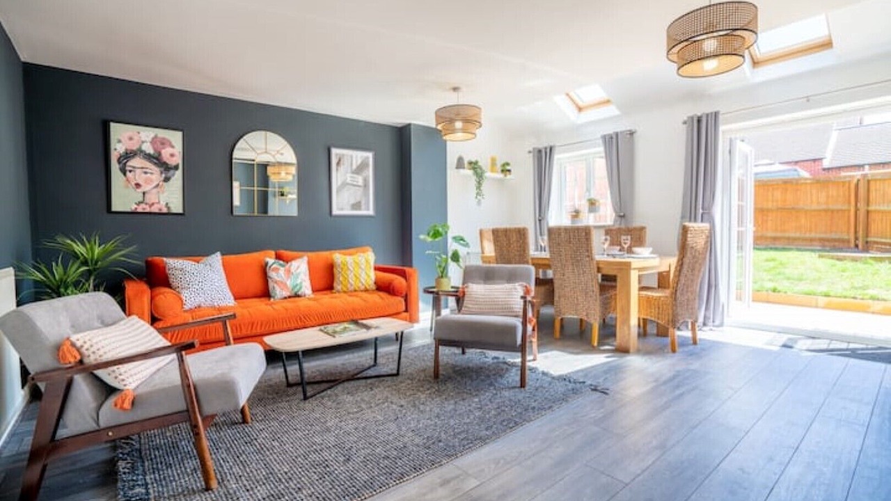 Photo of Livingroom in Church Gresley