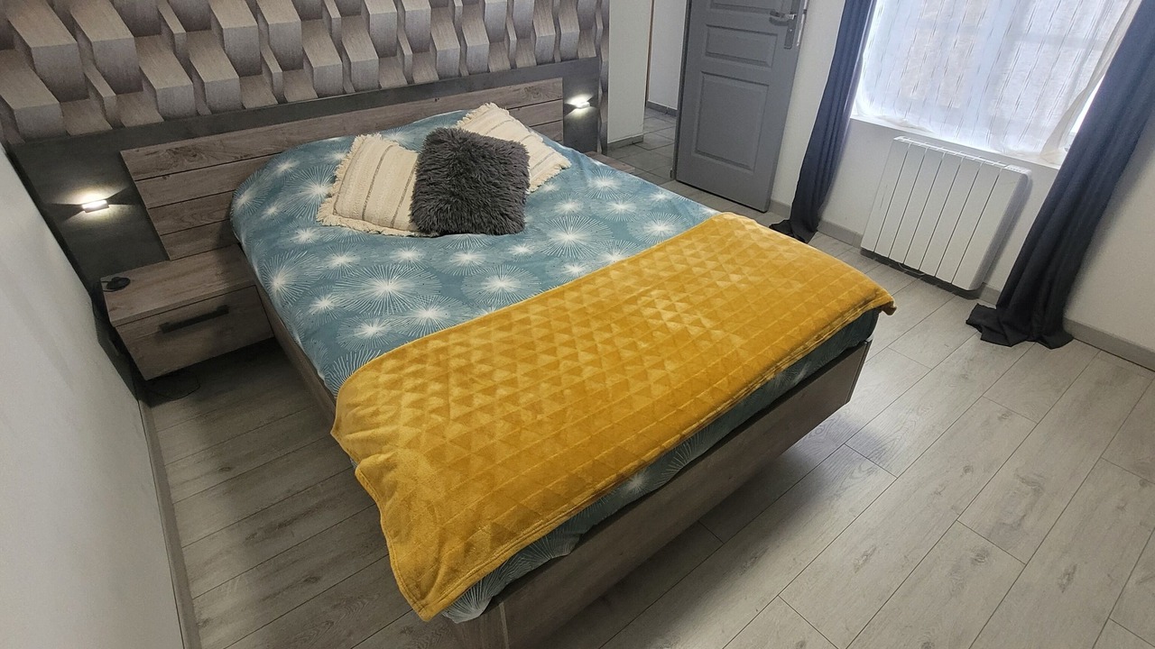 Photo of Bedroom in Calais