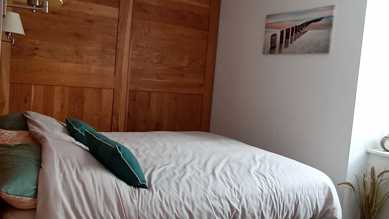 Photo of Bedroom in Saint-Servan