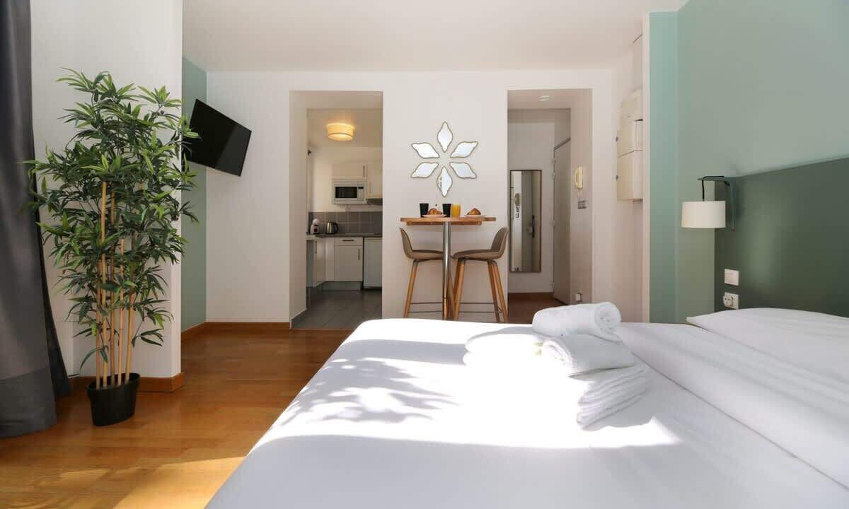 Photo of Bedroom in Jardin des plantes