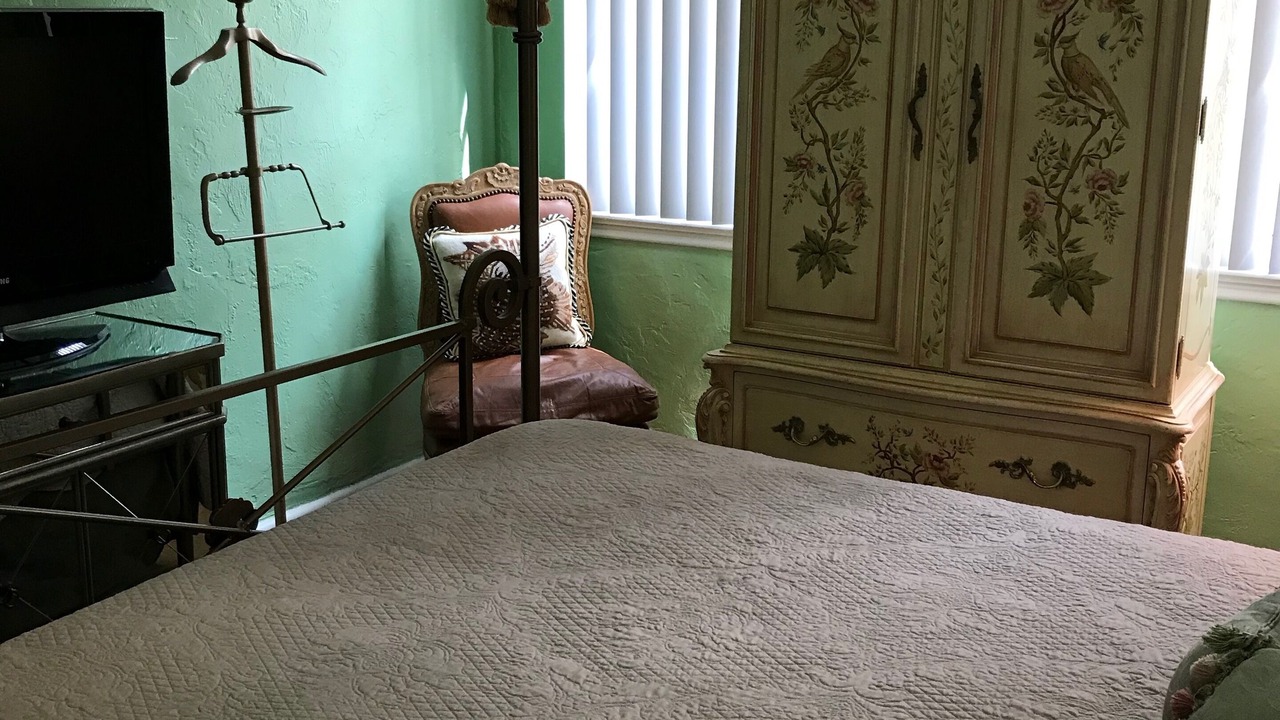 Photo of Bedroom in Southside