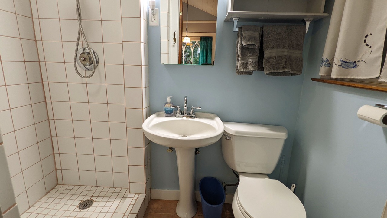 Photo of Bathroom in Old Town