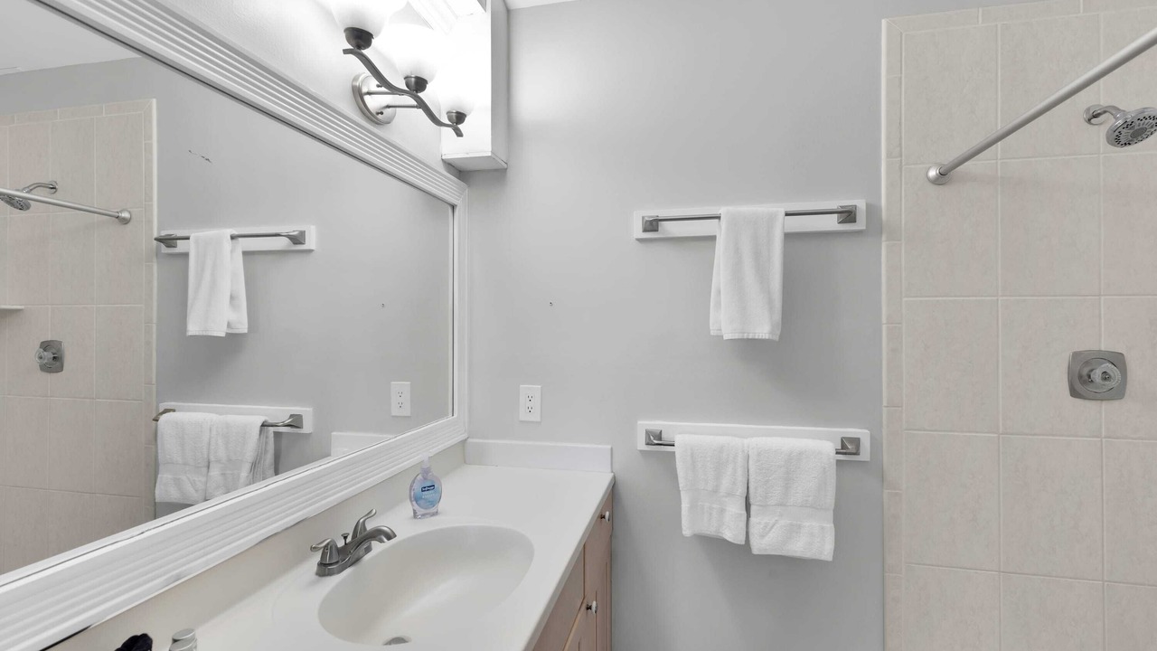 Photo of Bathroom in Meadows