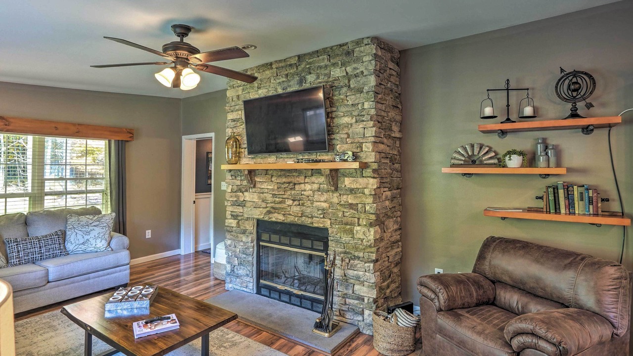 Photo of Livingroom in East Durham