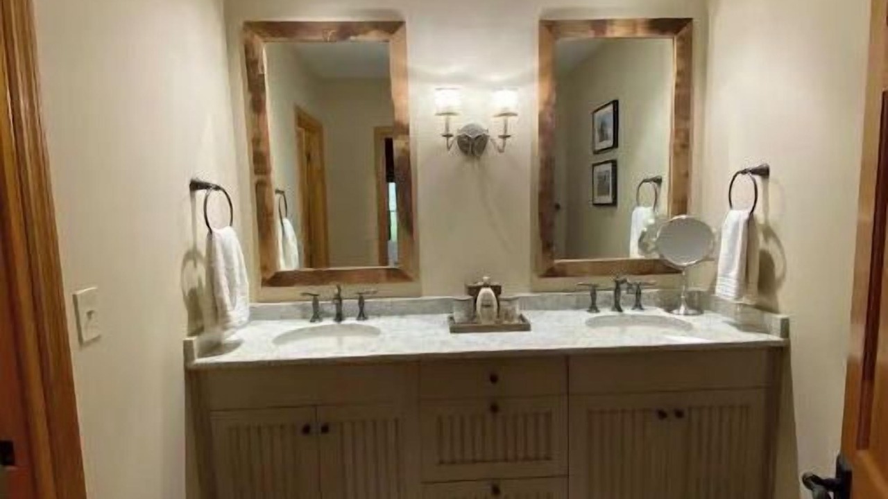 Photo of Bathroom in Paris