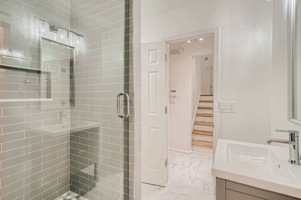 Photo of Bathroom in North Buckhead