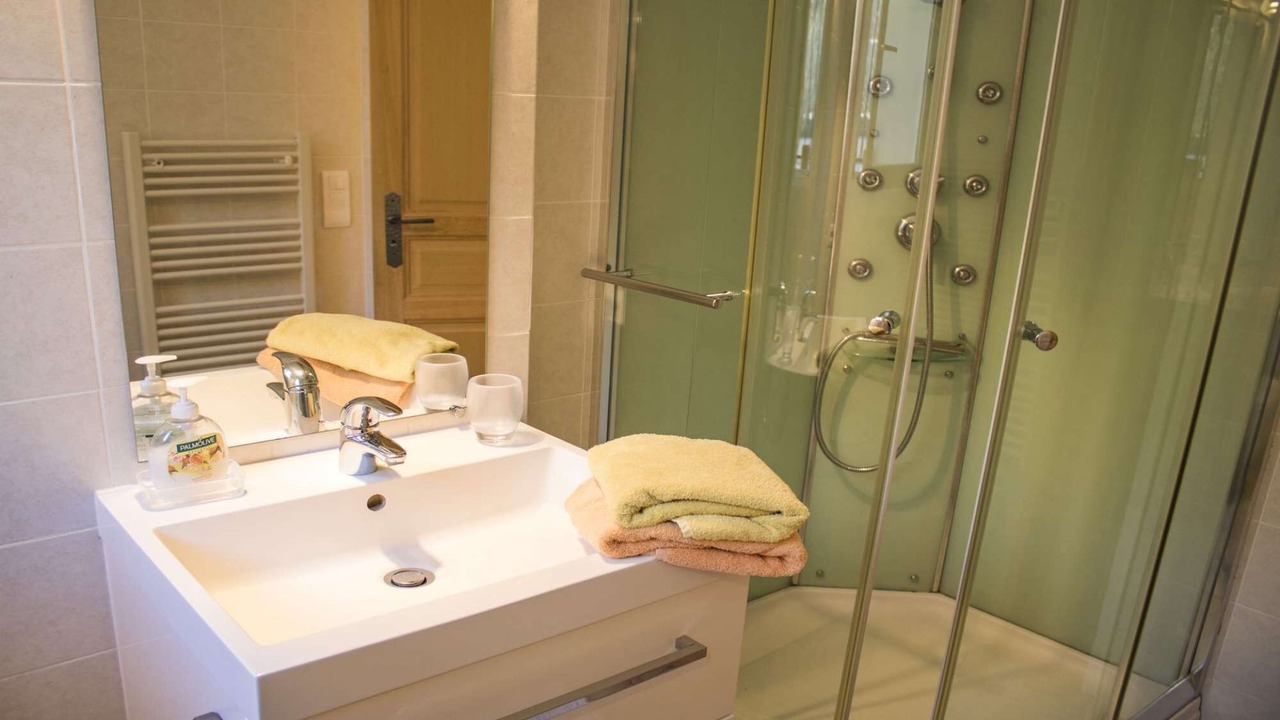 Photo of Bathroom in Montauroux