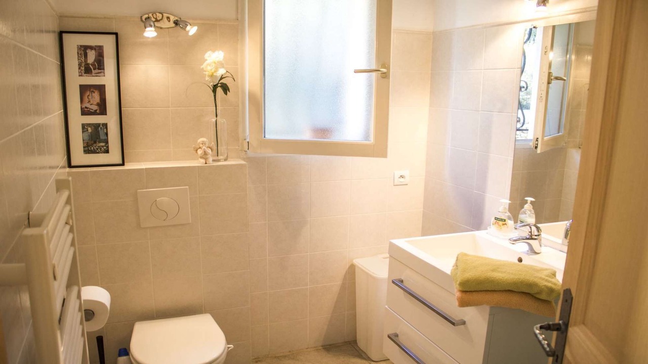 Photo of Bathroom in Montauroux