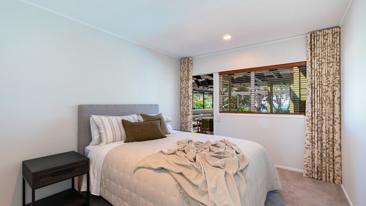 Photo of Bedroom in Campbells Bay