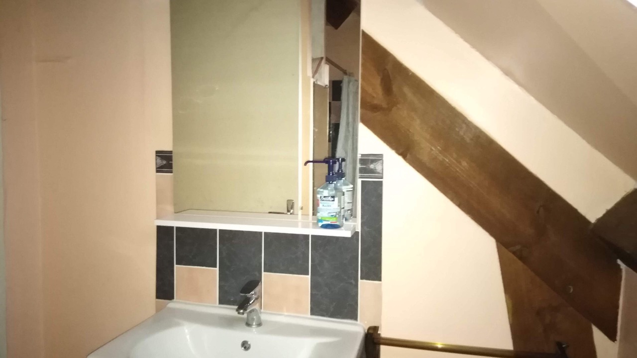 Photo of Bathroom in Questembert