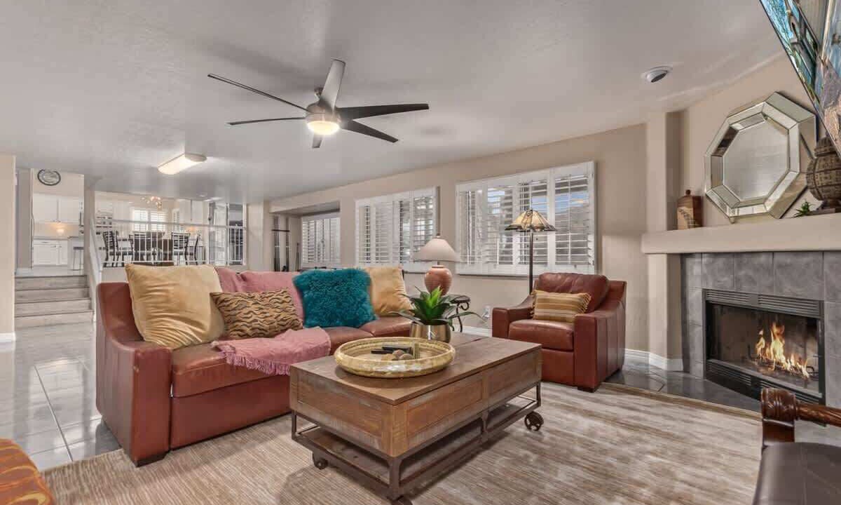 Photo of Livingroom in Ahwatukee Foothills