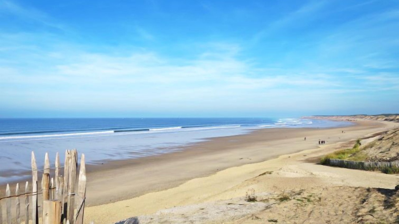 Photo of Others in Grayan-Et-L'Hopital