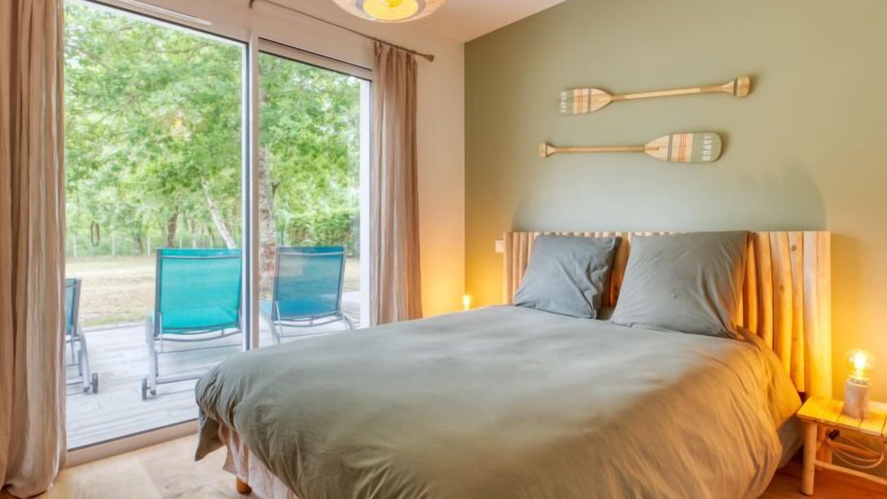 Photo of Others in Grayan-Et-L'Hopital