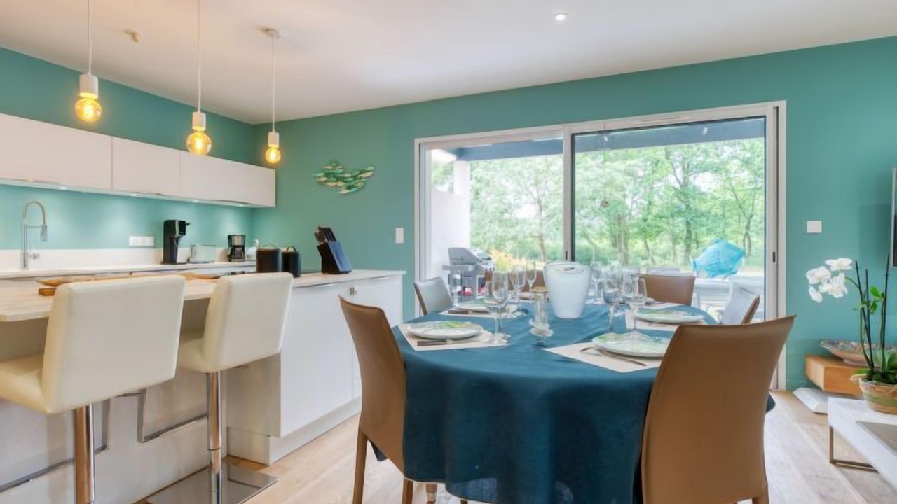 Photo of Bedroom in Grayan-Et-L'Hopital