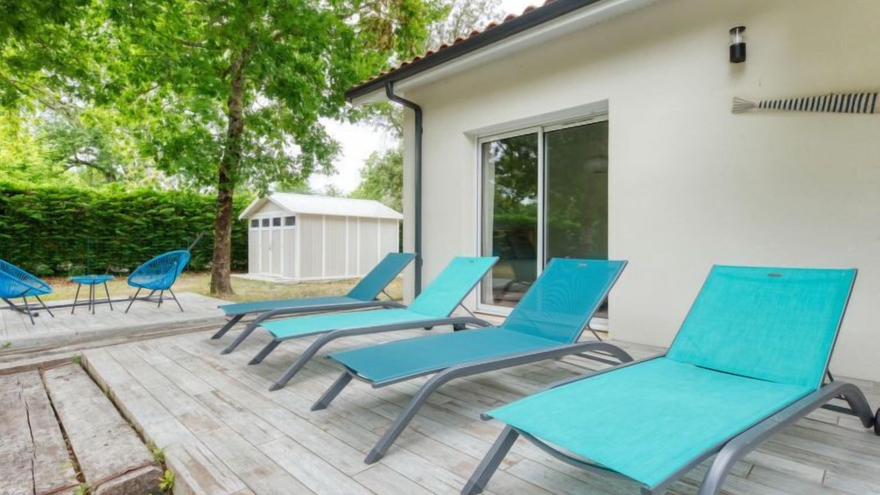 Photo of Others in Grayan-Et-L'Hopital