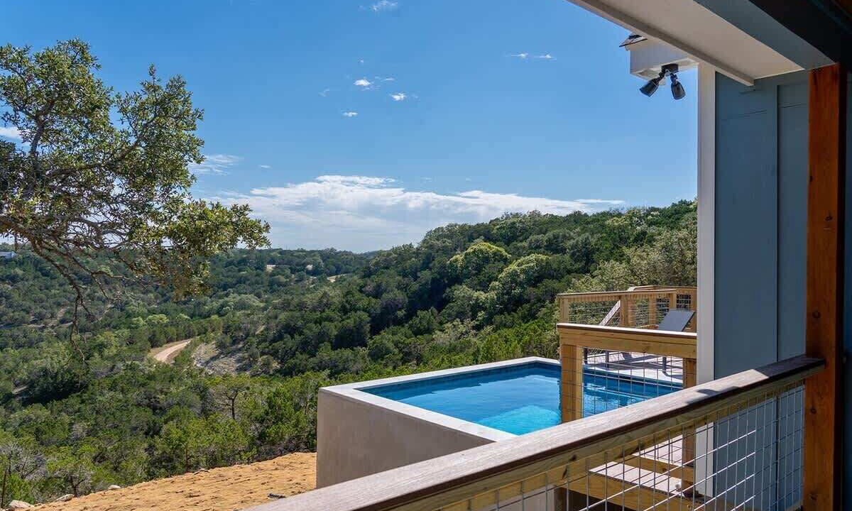 Photo of Outdoor in Canyon Lake